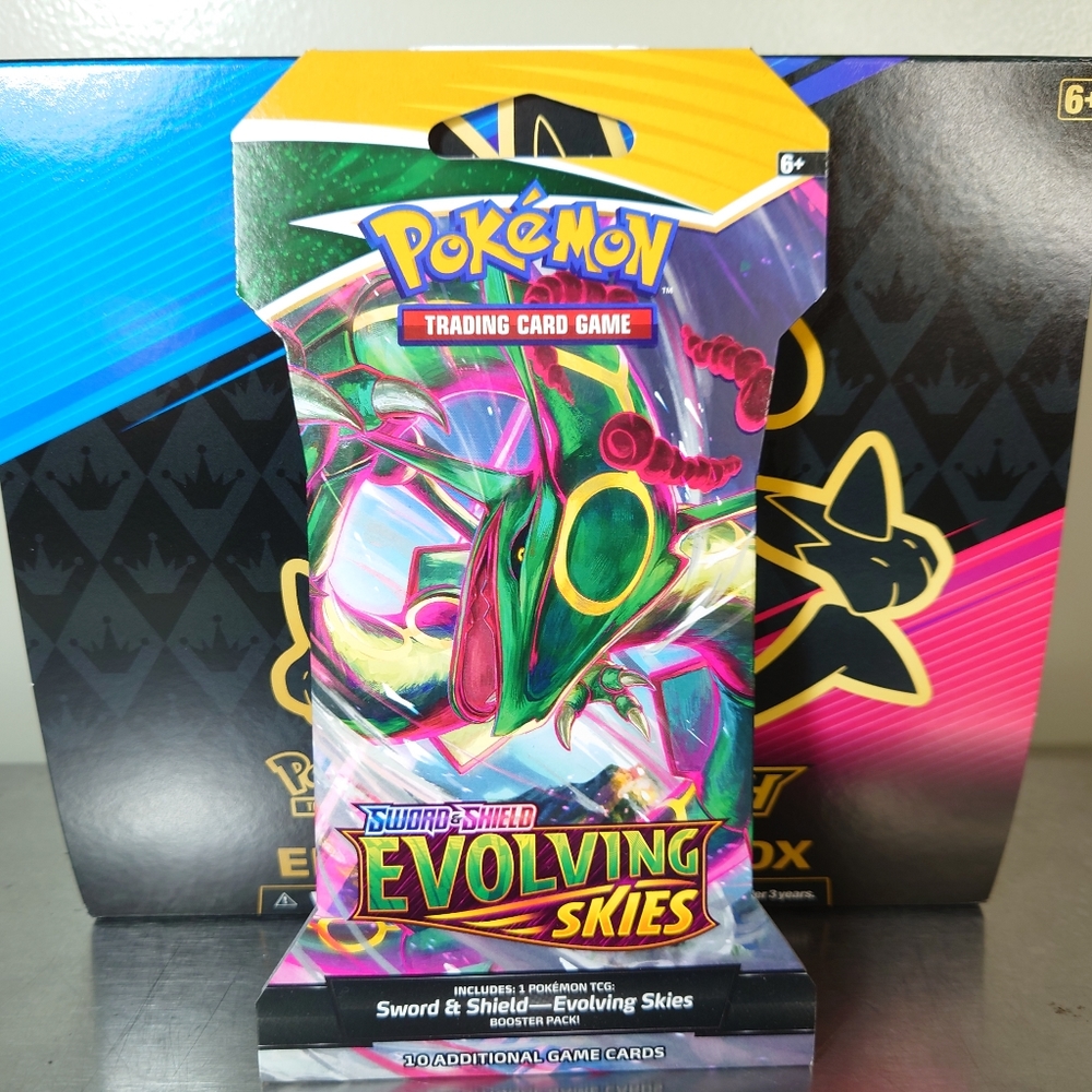 Evolving Skies Sleeved Booster Pack